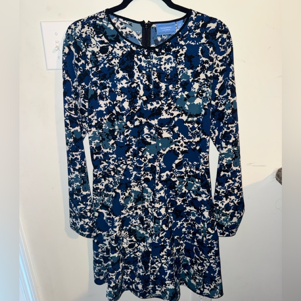 Simple Vera Wang floral Dress.